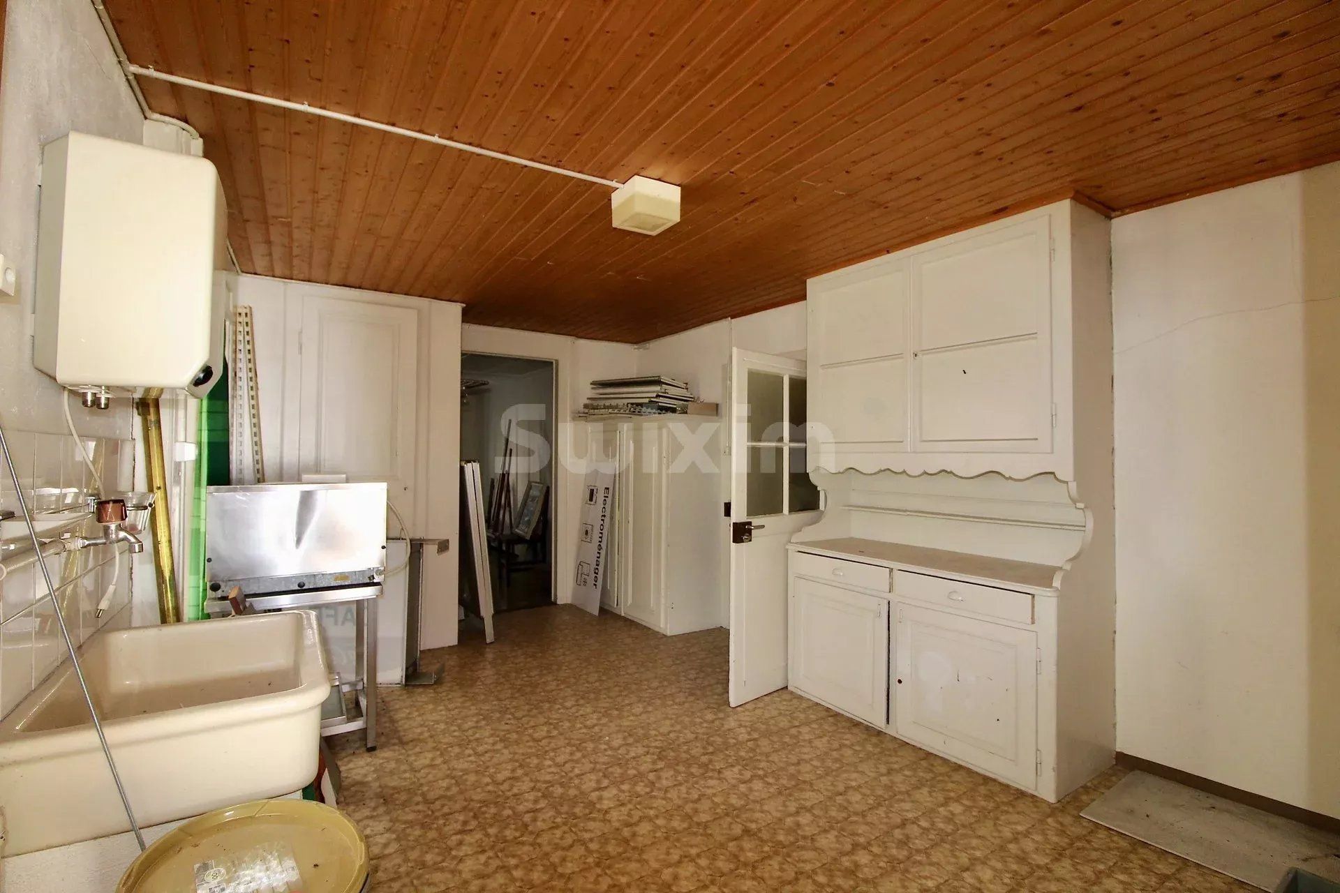 Vente Maison Fleurier 10 Pièces 317 m²