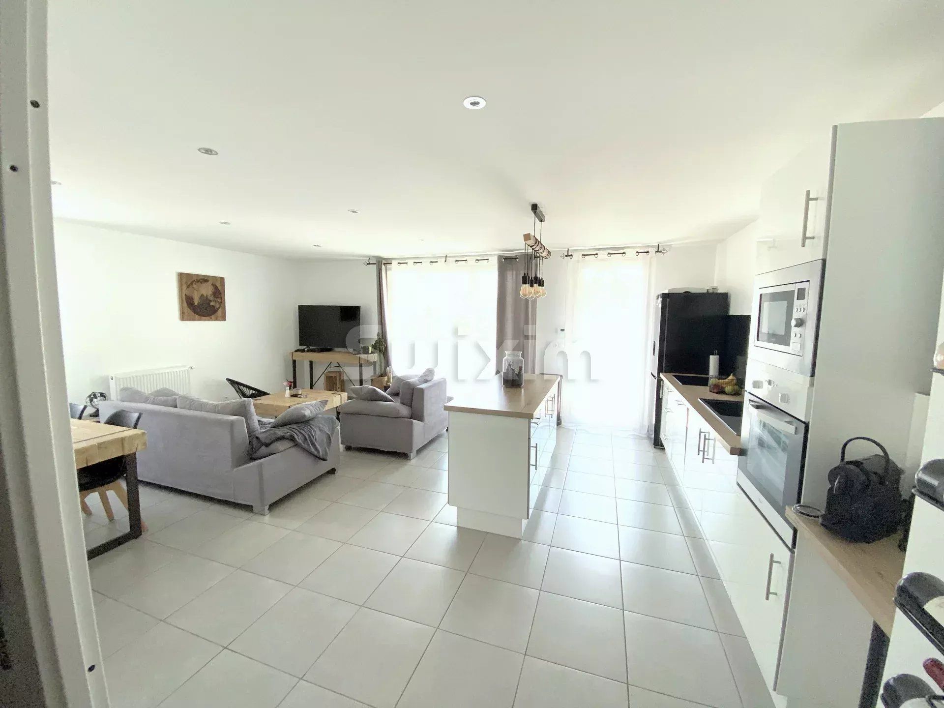 Venta Apartamento Sallanches 3 Salas 68.66 m²