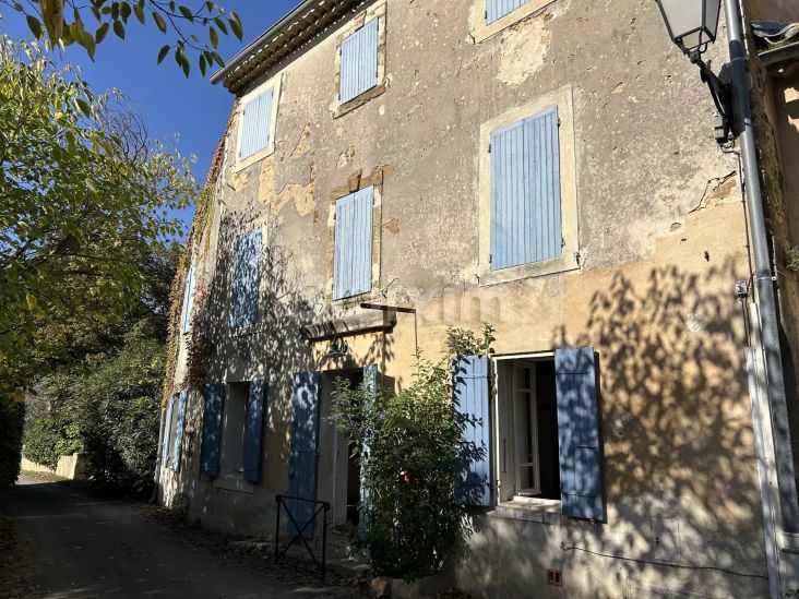 Location Maison Uchaux 4 Pièces 130.45 m²