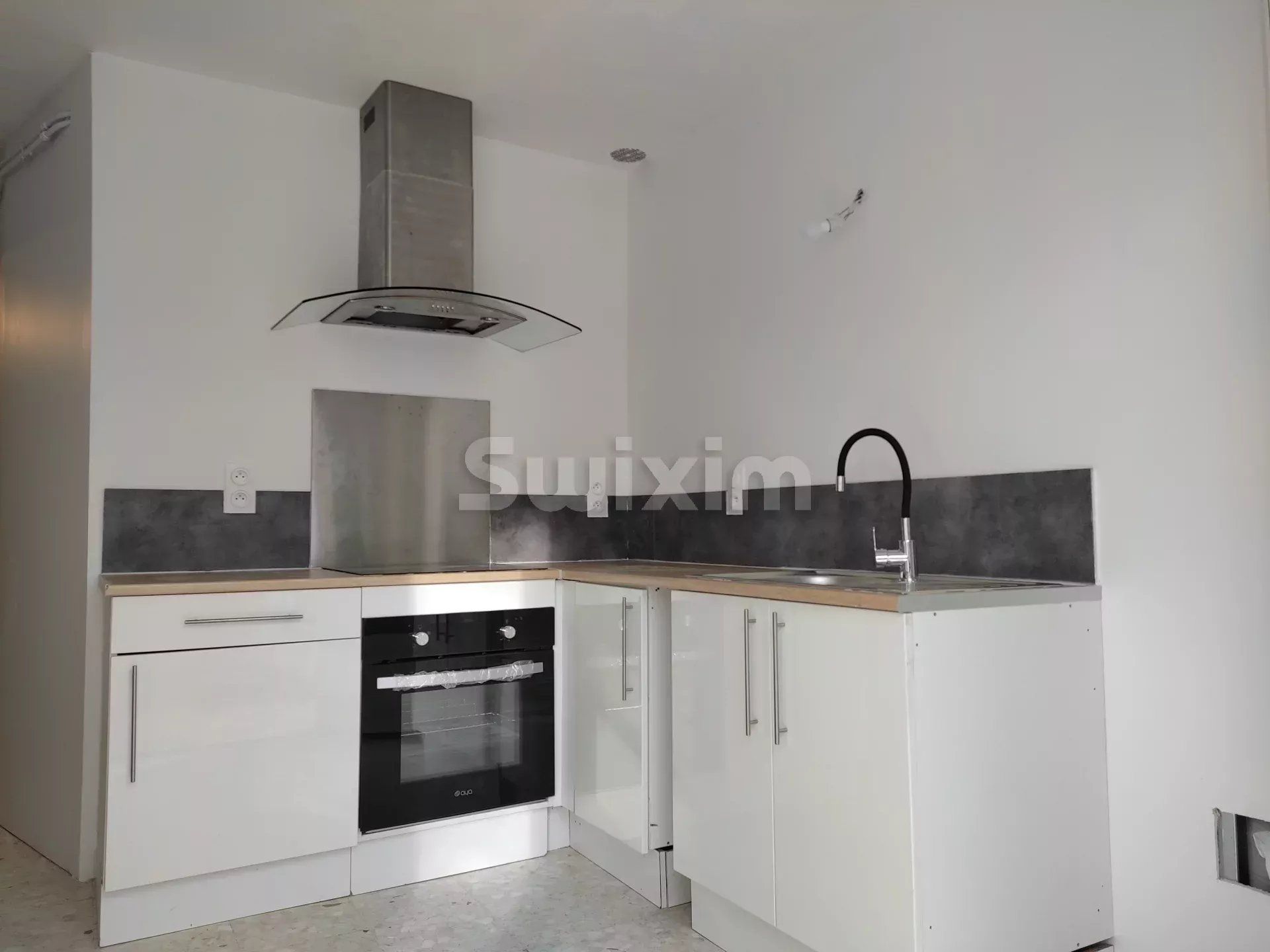 Location Appartement Orange 3 Pièces 60.74 m²