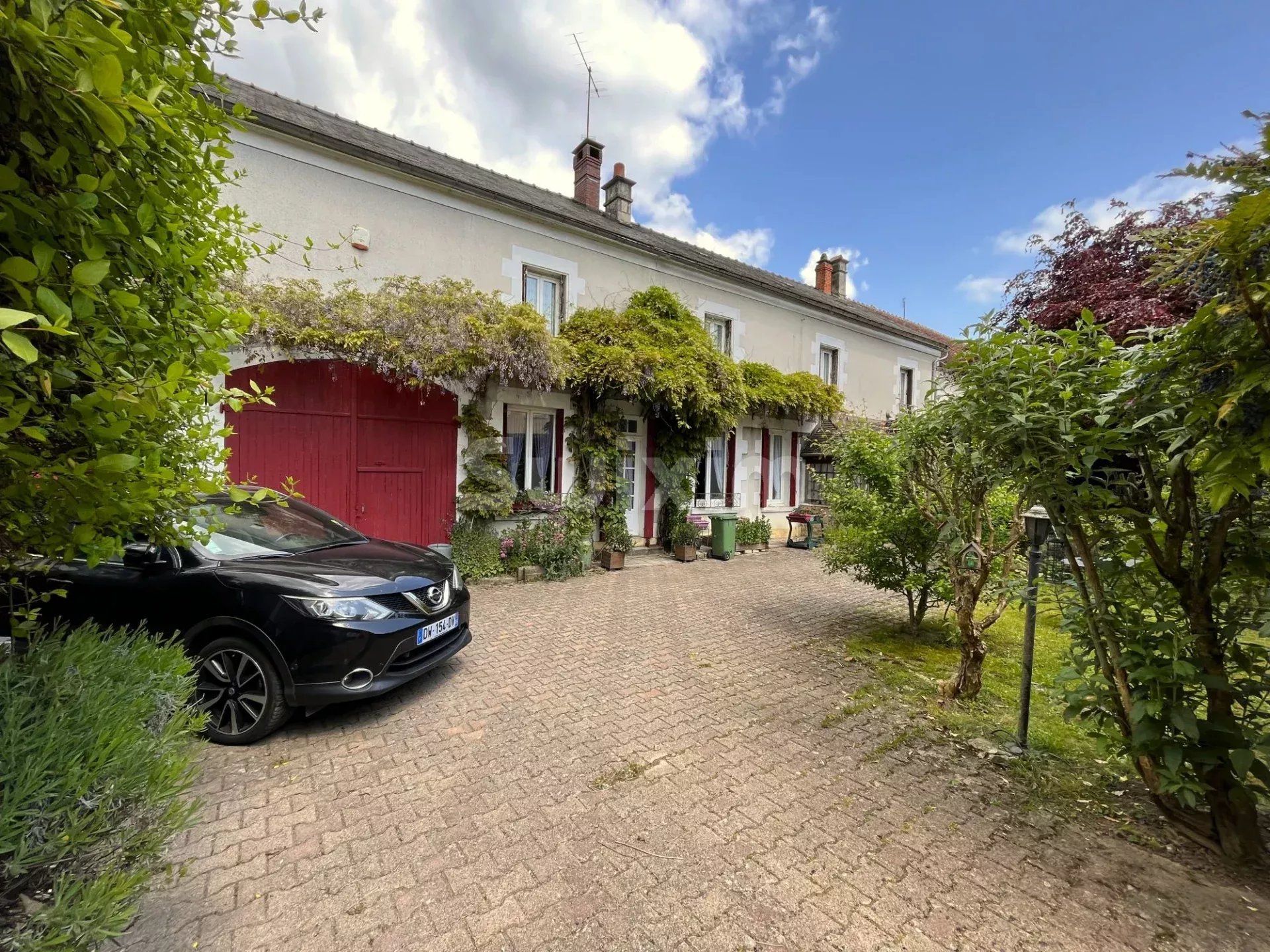 Vente Maison Étais-la-Sauvin 8 Pièces 242.18 m²