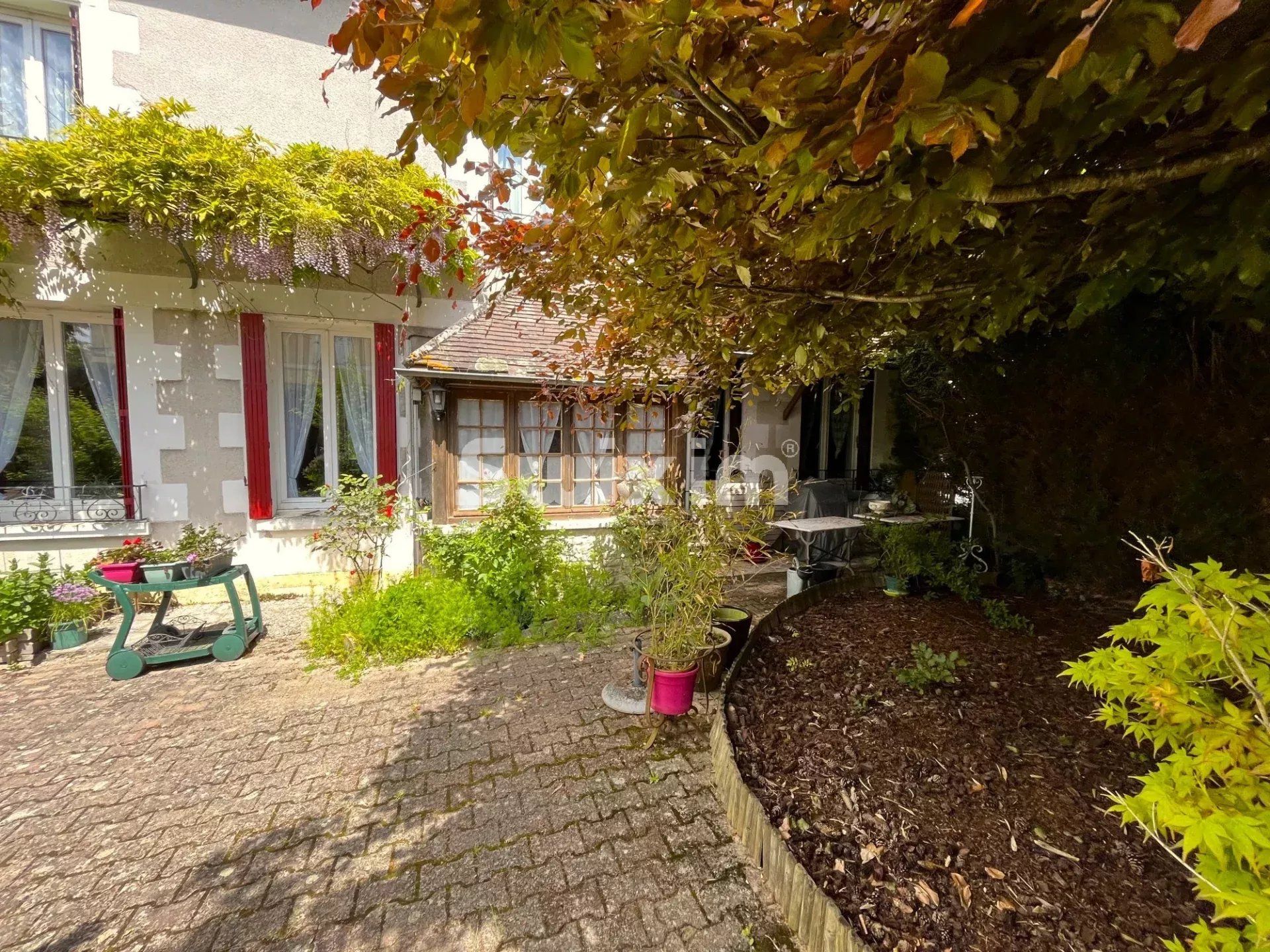 Vendita Casa Étais-la-Sauvin 8&nbsp;Camere 242.18&nbsp;m²