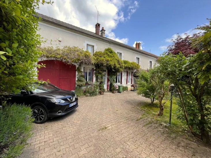 Vente Maison Étais-la-Sauvin 8 Pièces 242.18 m²