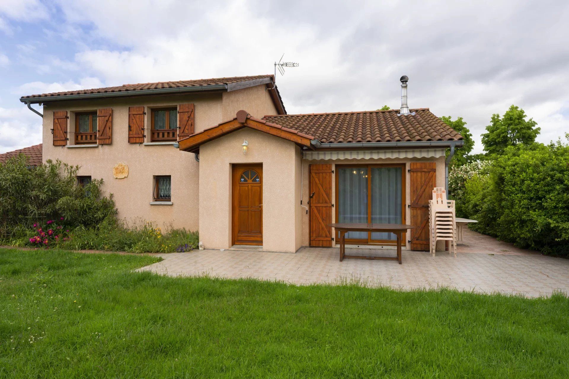 Venda Casa Cercié 4&nbsp;Quartos 100&nbsp;m²