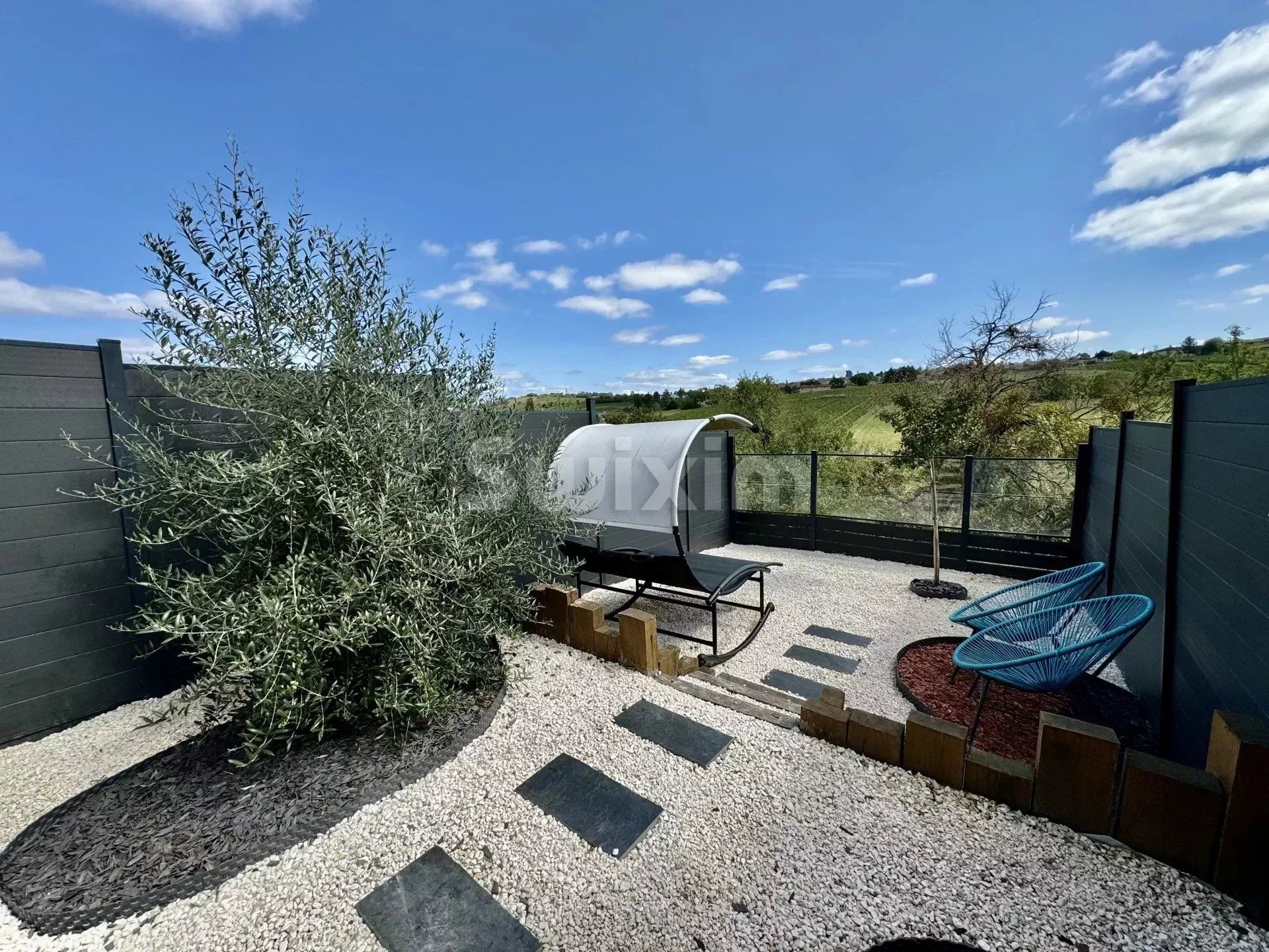 Sale House Pommiers 3 Rooms 60 m²