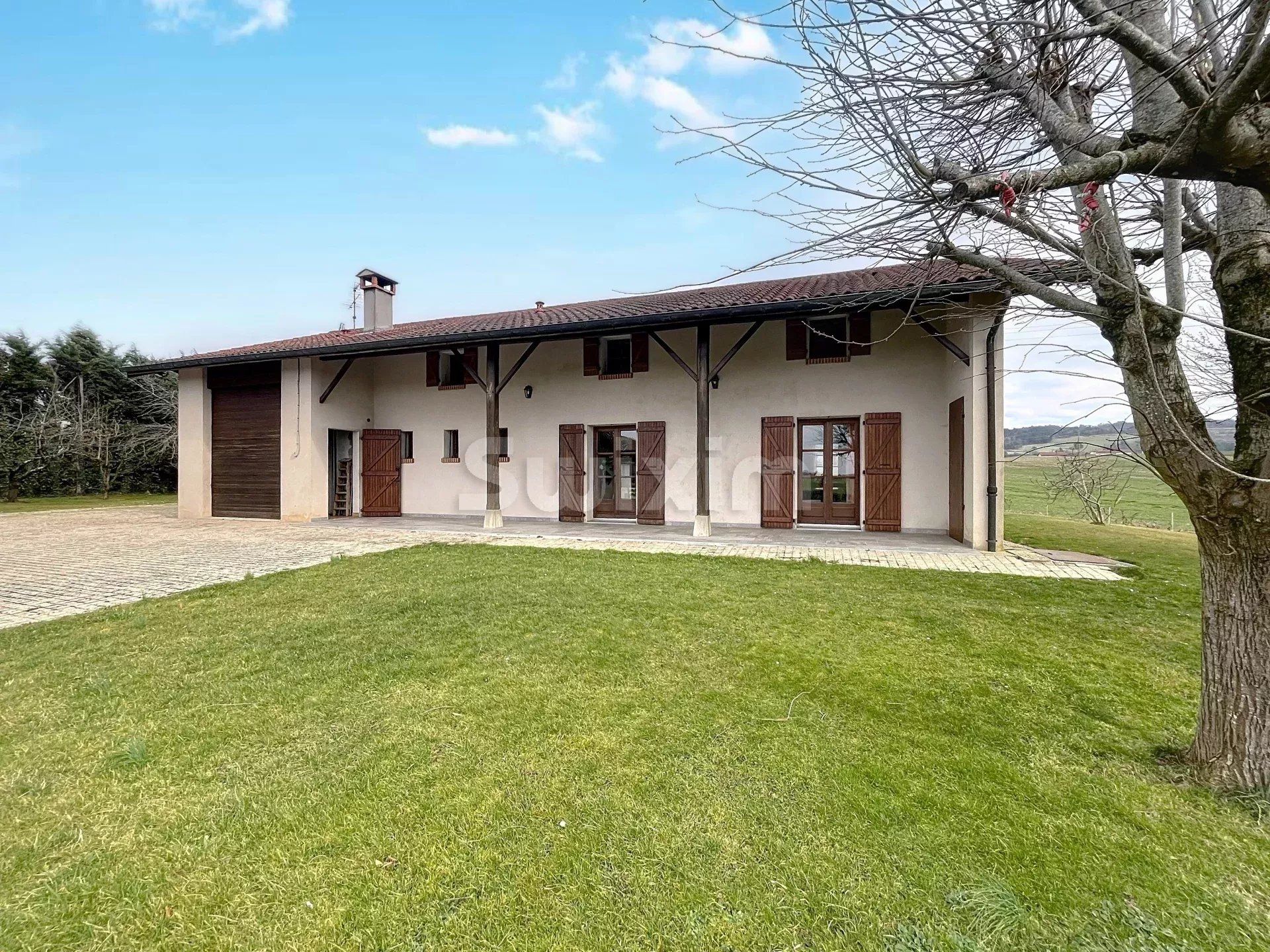 Vente Maison Meillonnas 9 Pièces 198 m²