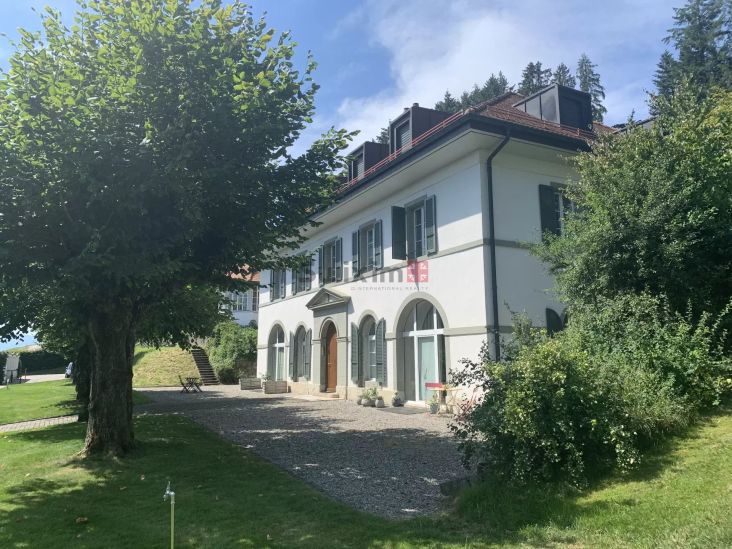 Location Appartement Vevey 5.5 Pièces 165 m²