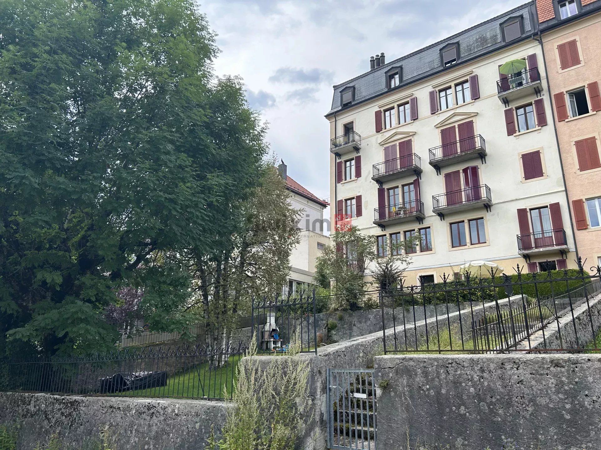 Sale Apartment La Chaux-de-Fonds 2.5 Rooms 43 m²