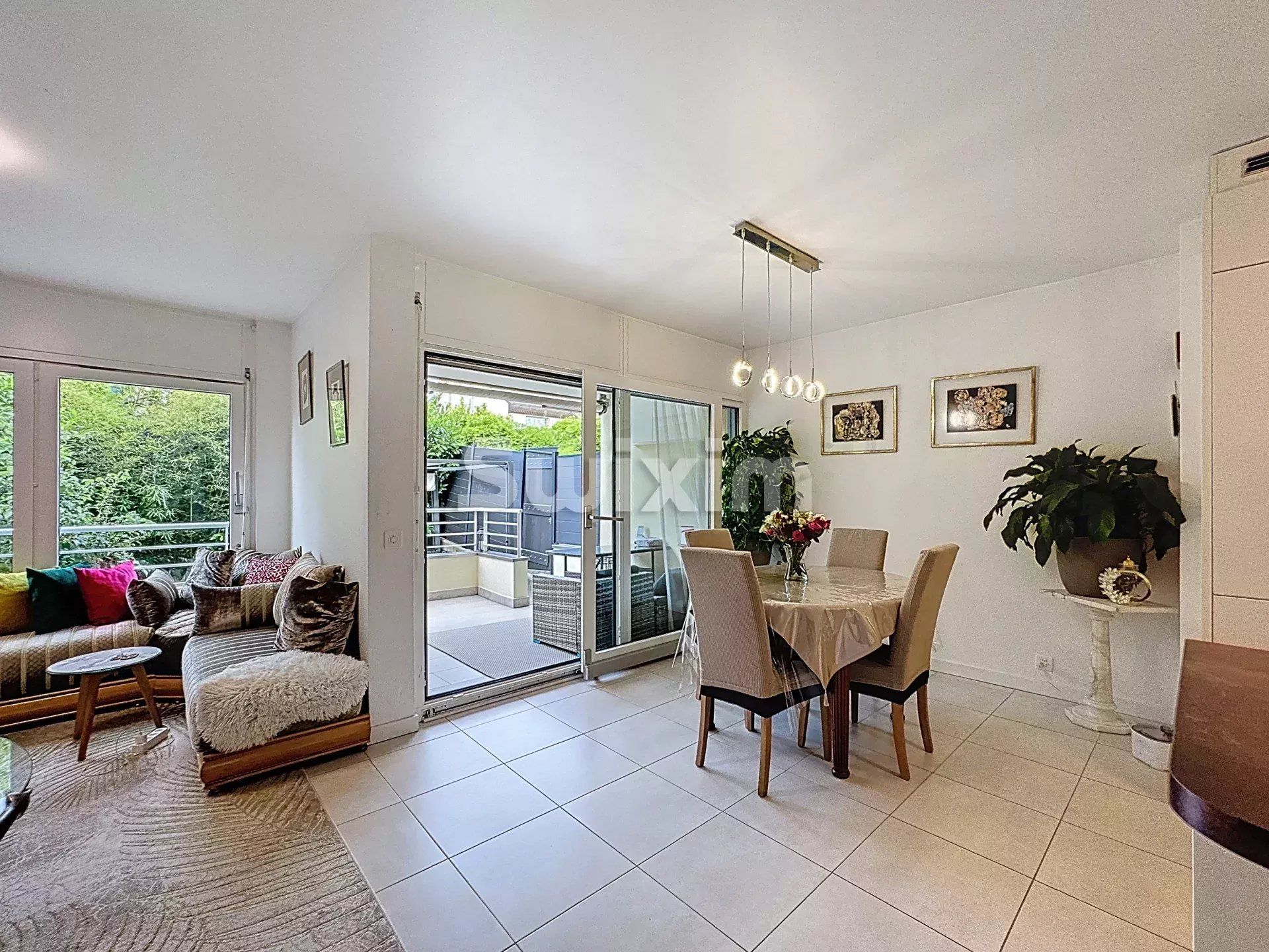 Vendita Appartamento Confignon 6 Camere 140 m²