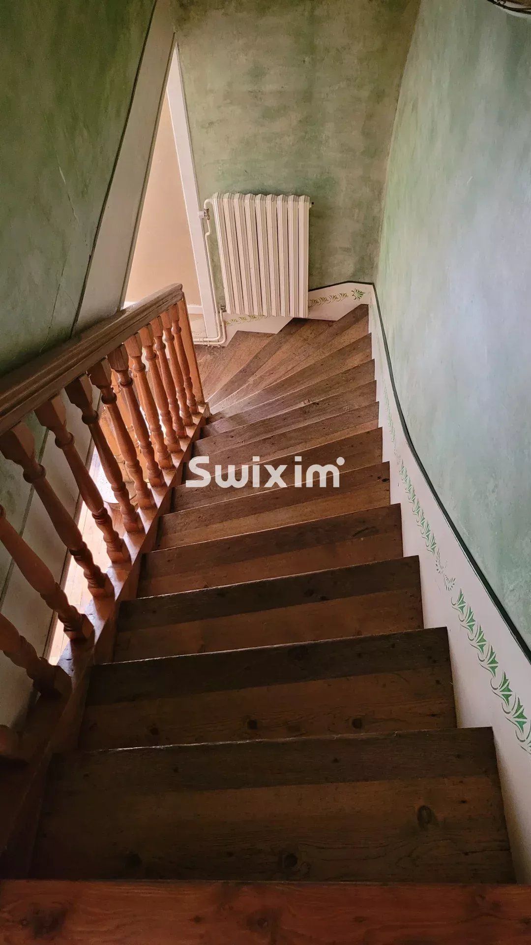 casa 6 Quartos para venda sobre Lons-le-Saunier (39000)