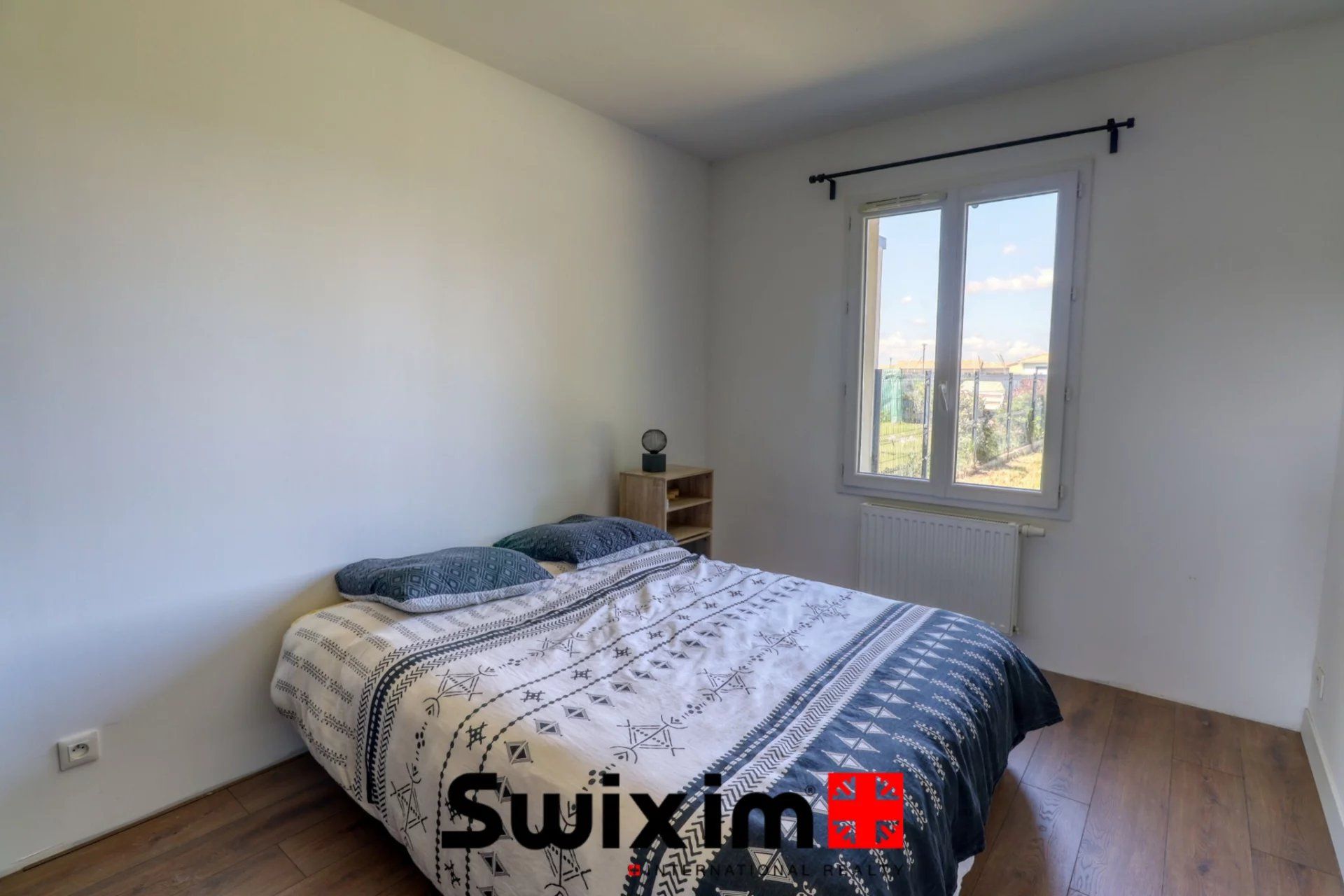 casa 5 Camere in vendita su Avensan (33480)