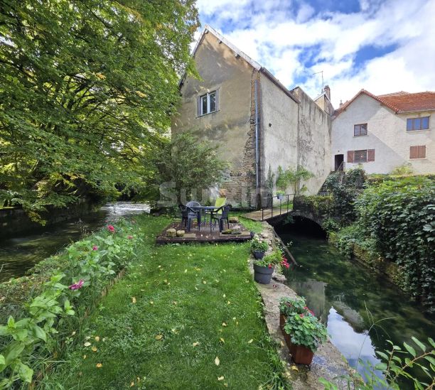 Venta Molino Arbois 8&nbsp;Salas 325&nbsp;m²