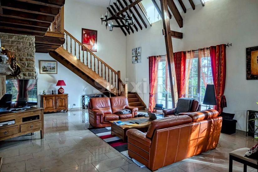 Vente Villa Beaune 8 Pièces 280 m²