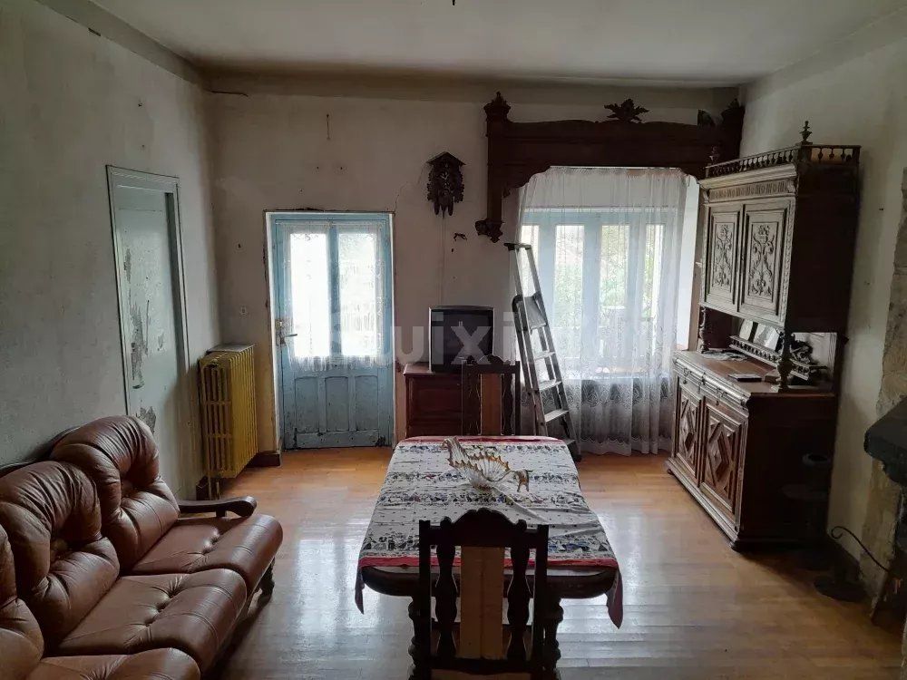 maison 7 Pièces en vente sur Mantry (39230)