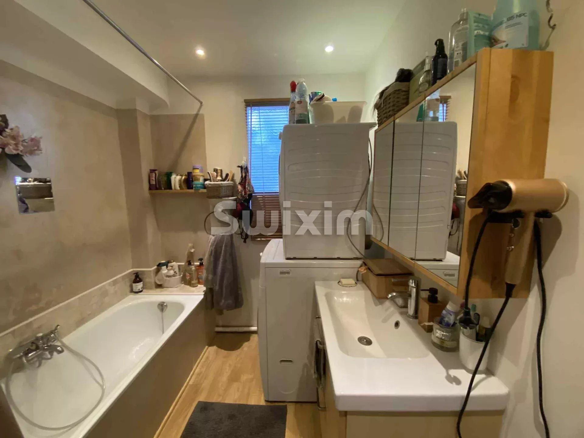 apartment 3 Rooms for sale on Avignon (84000)