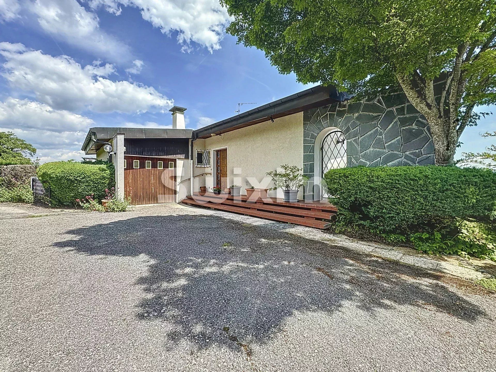 maison 6 Pièces en vente sur Grilly (01220)