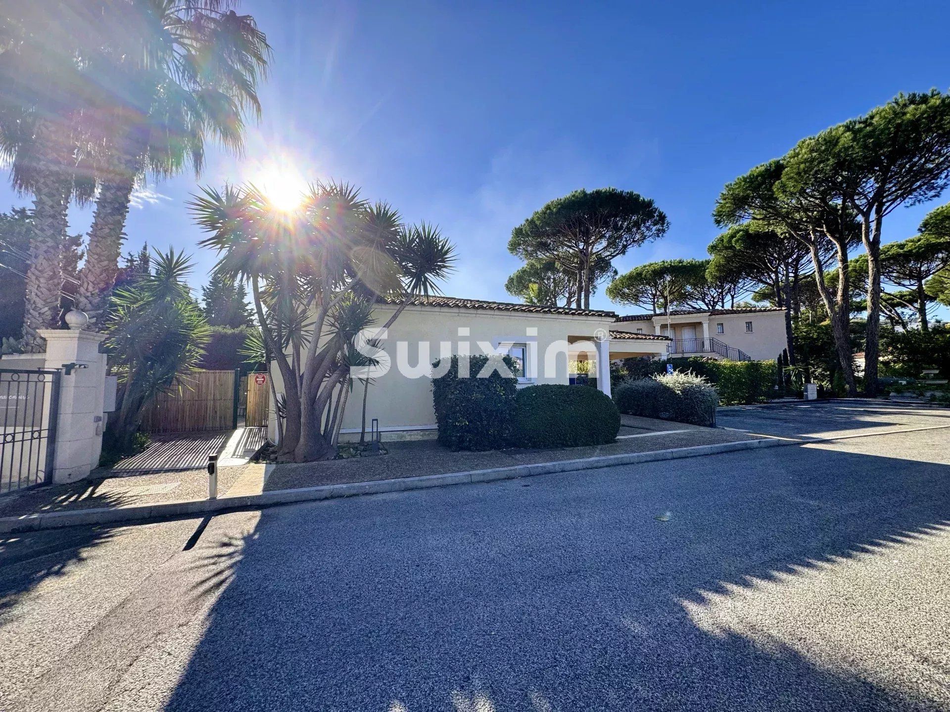 casa 3 Camere in vendita su Saint-Tropez (83990)