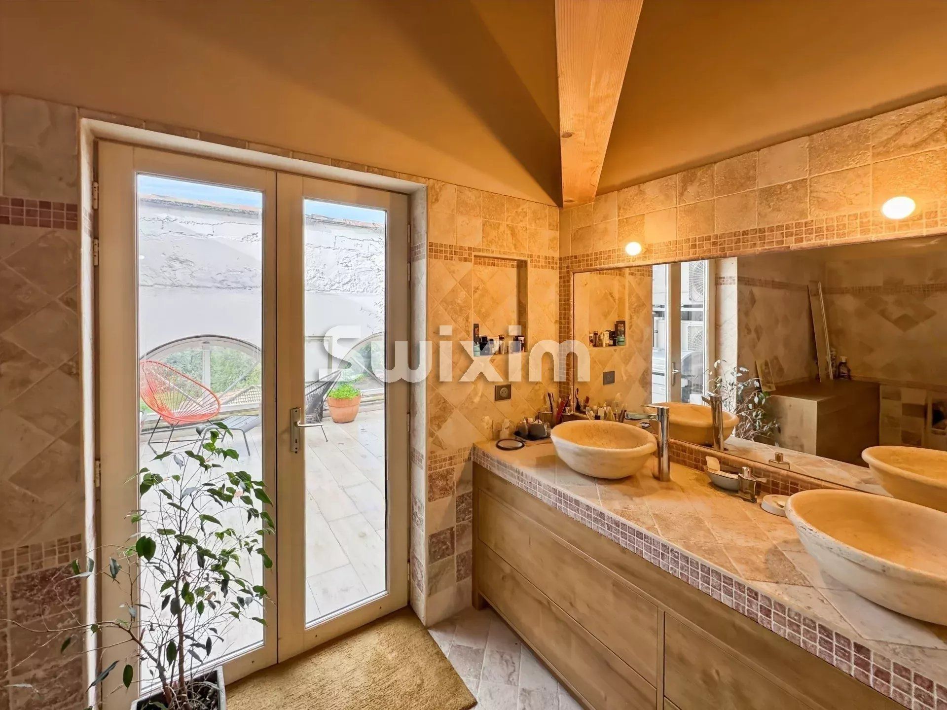 loft 7 Quartos para venda sobre Montélimar (26200)