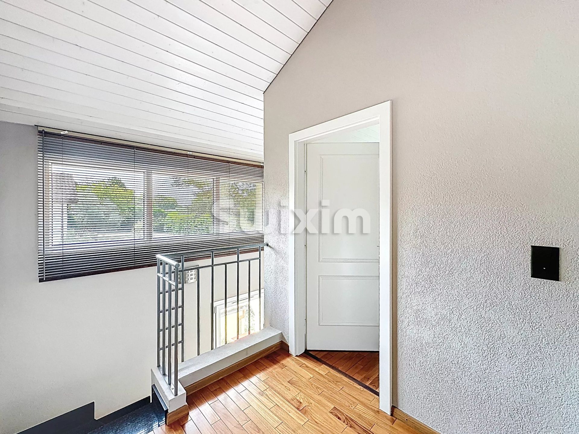 maison 7 Pièces en vente sur Le Grand-Saconnex (1218)