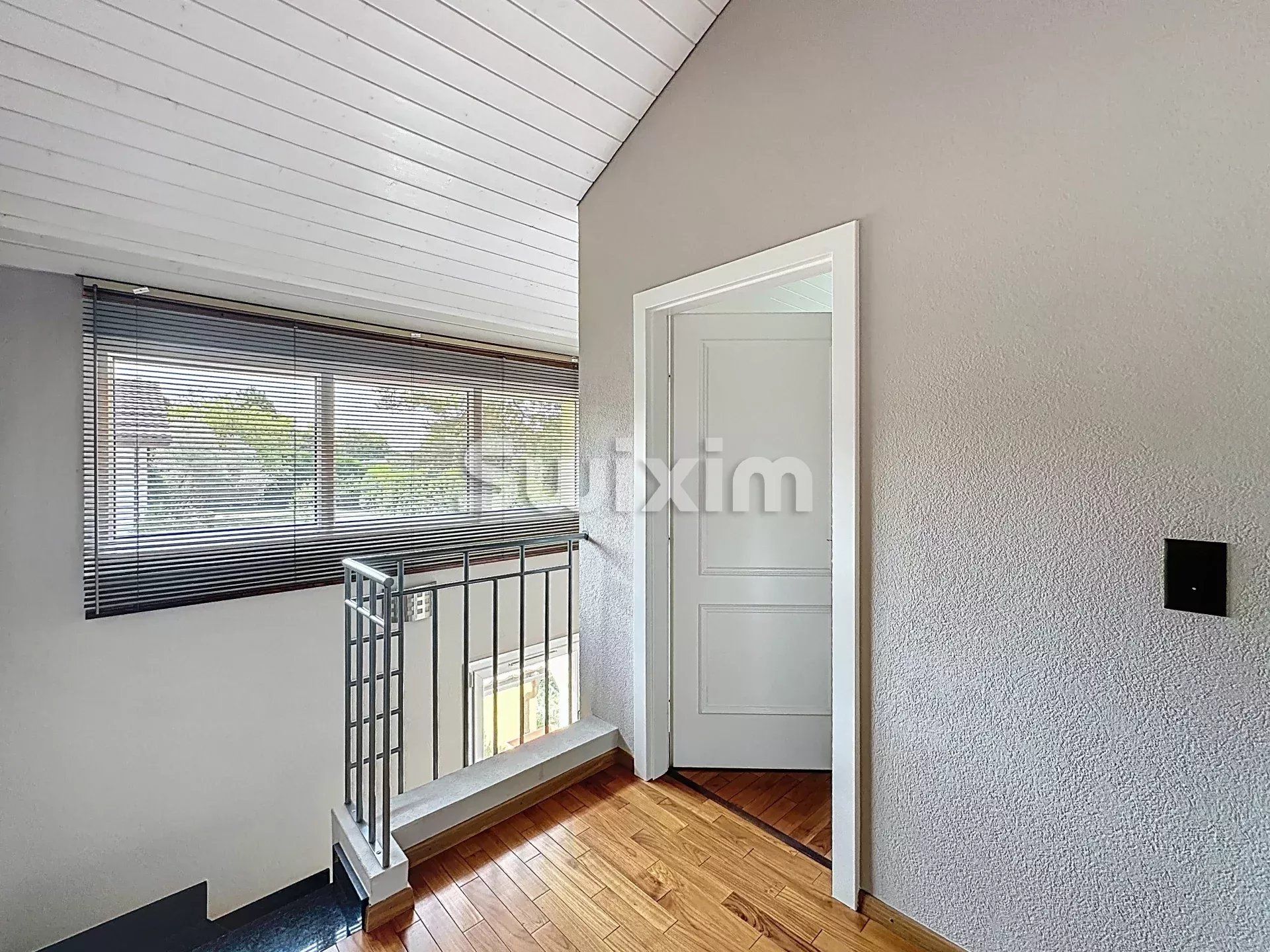 maison 7 Pièces en vente sur Le Grand-Saconnex (1218)