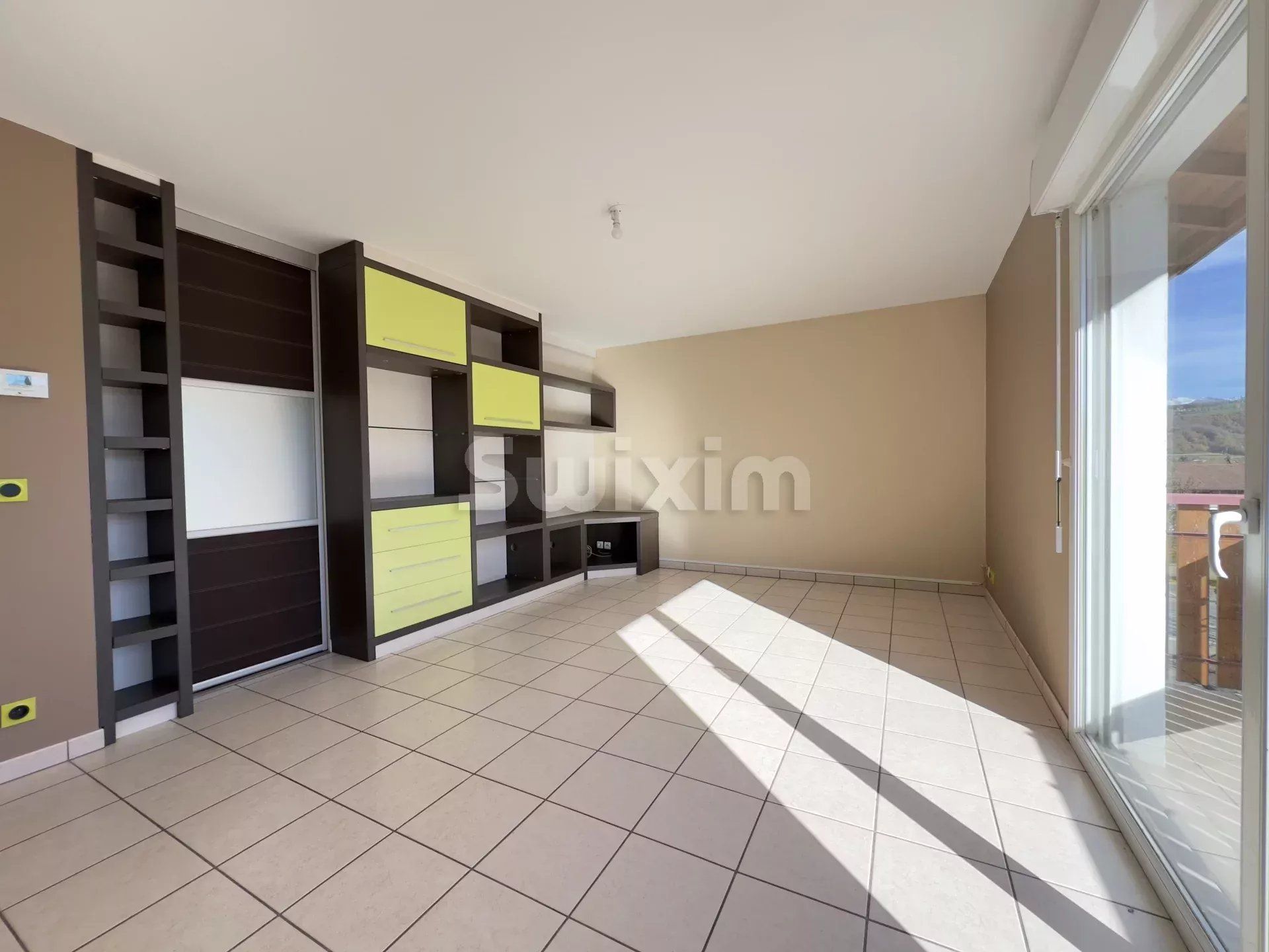 appartamento 4 Camere in vendita su Scientrier (74930)