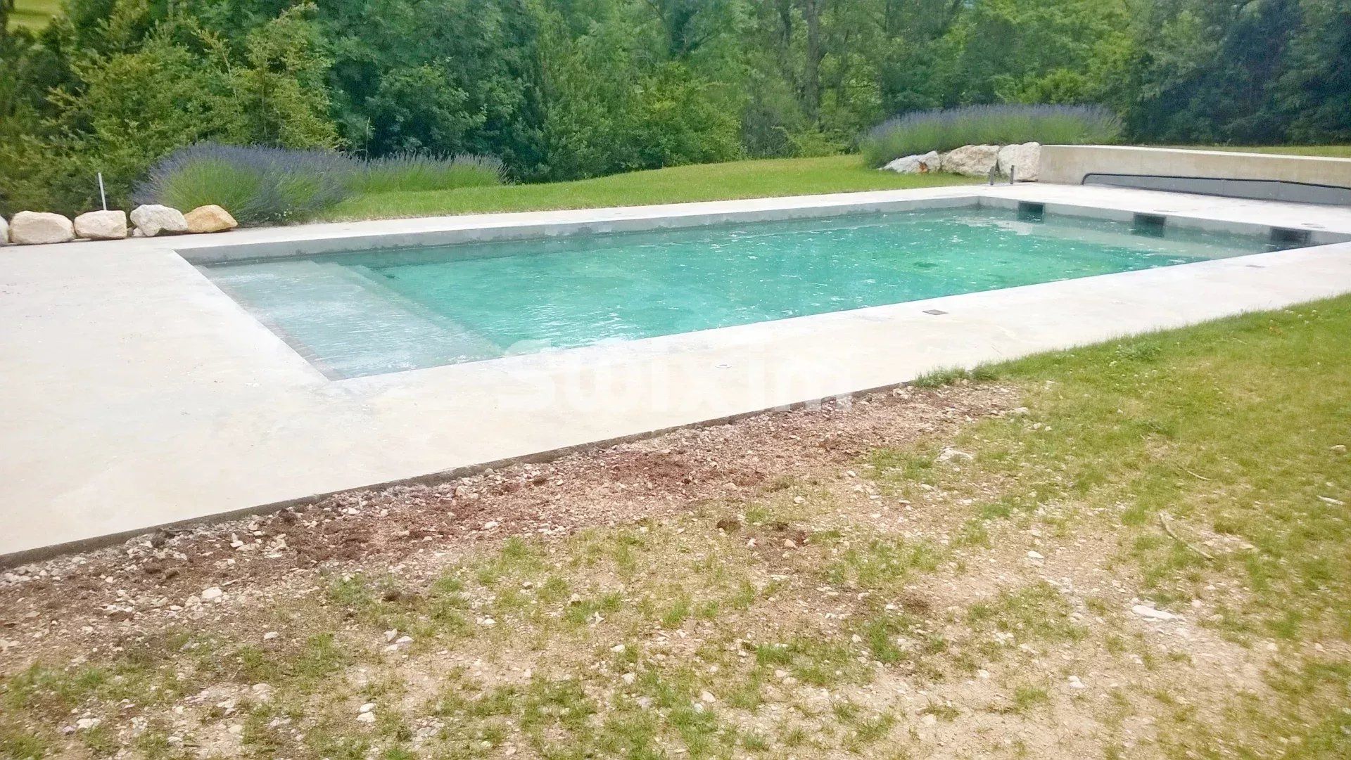 maison 9 Pièces en vente sur Die (26150)