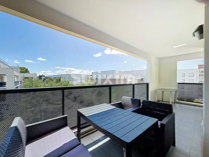Venta Apartamento Ferney-Voltaire 3&nbsp;Salas 61&nbsp;m²