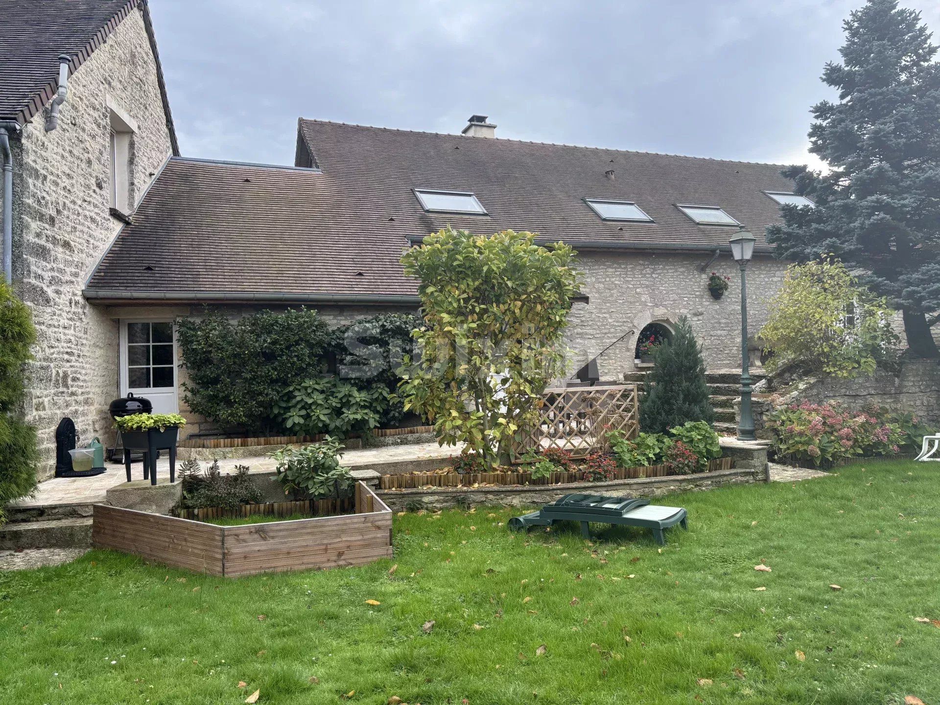 maison 8 Pièces en vente sur Bierry-les-Belles-Fontaines (89420)