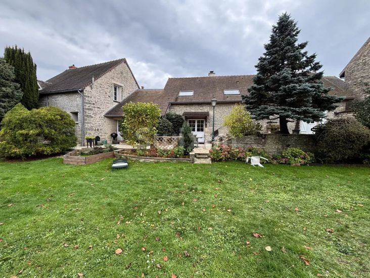 Vente Maison Bierry-les-Belles-Fontaines 8 Pièces 227.36 m²