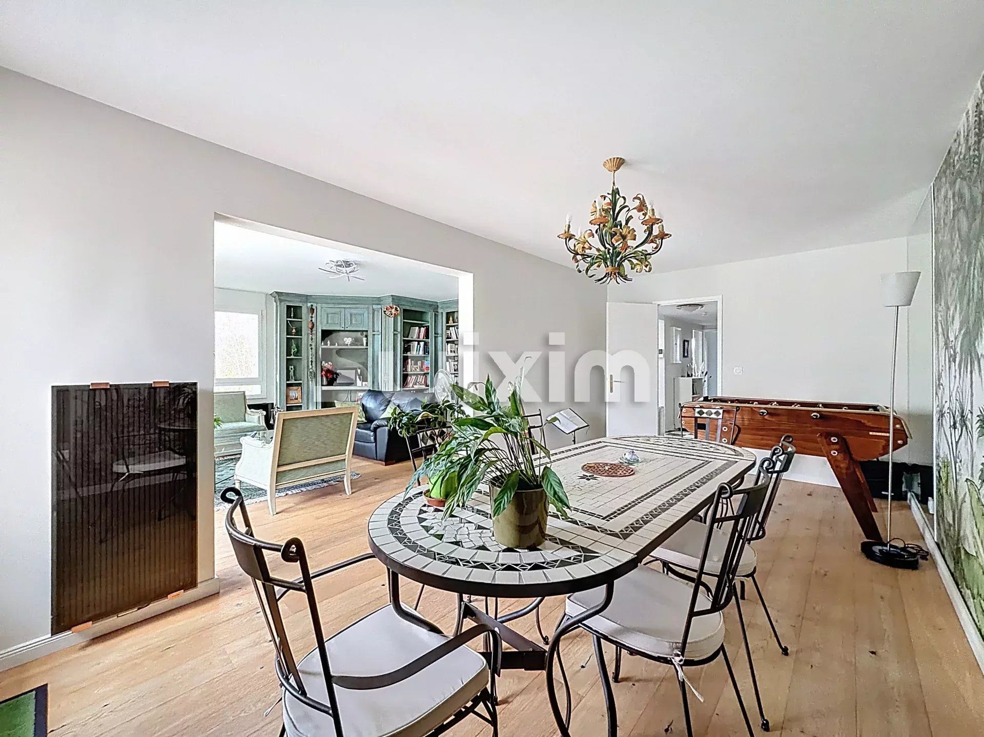 appartement 5 Pièces en vente sur Ferney-Voltaire (01210)