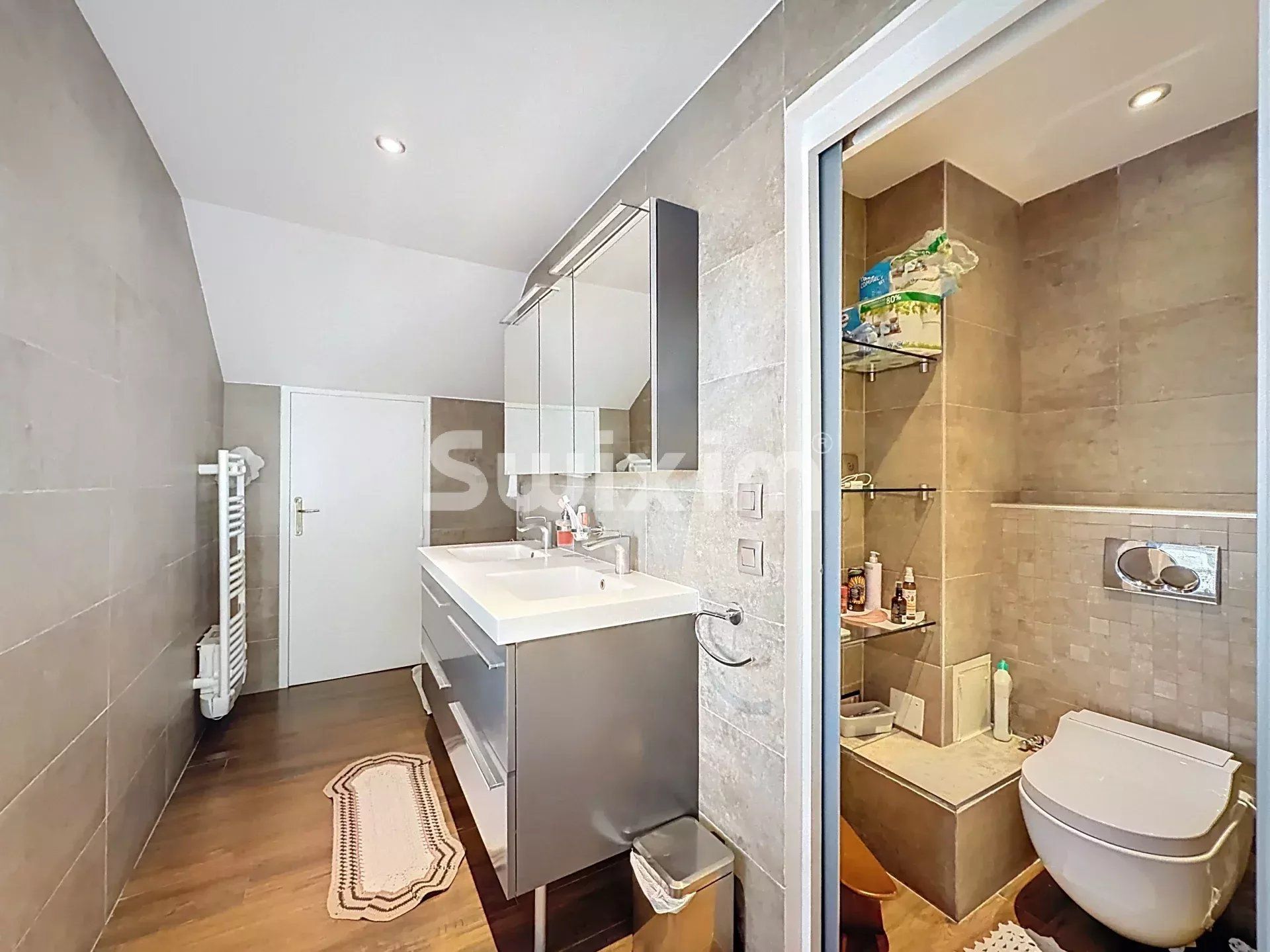 appartamento 5 Camere in vendita su Ferney-Voltaire (01210)