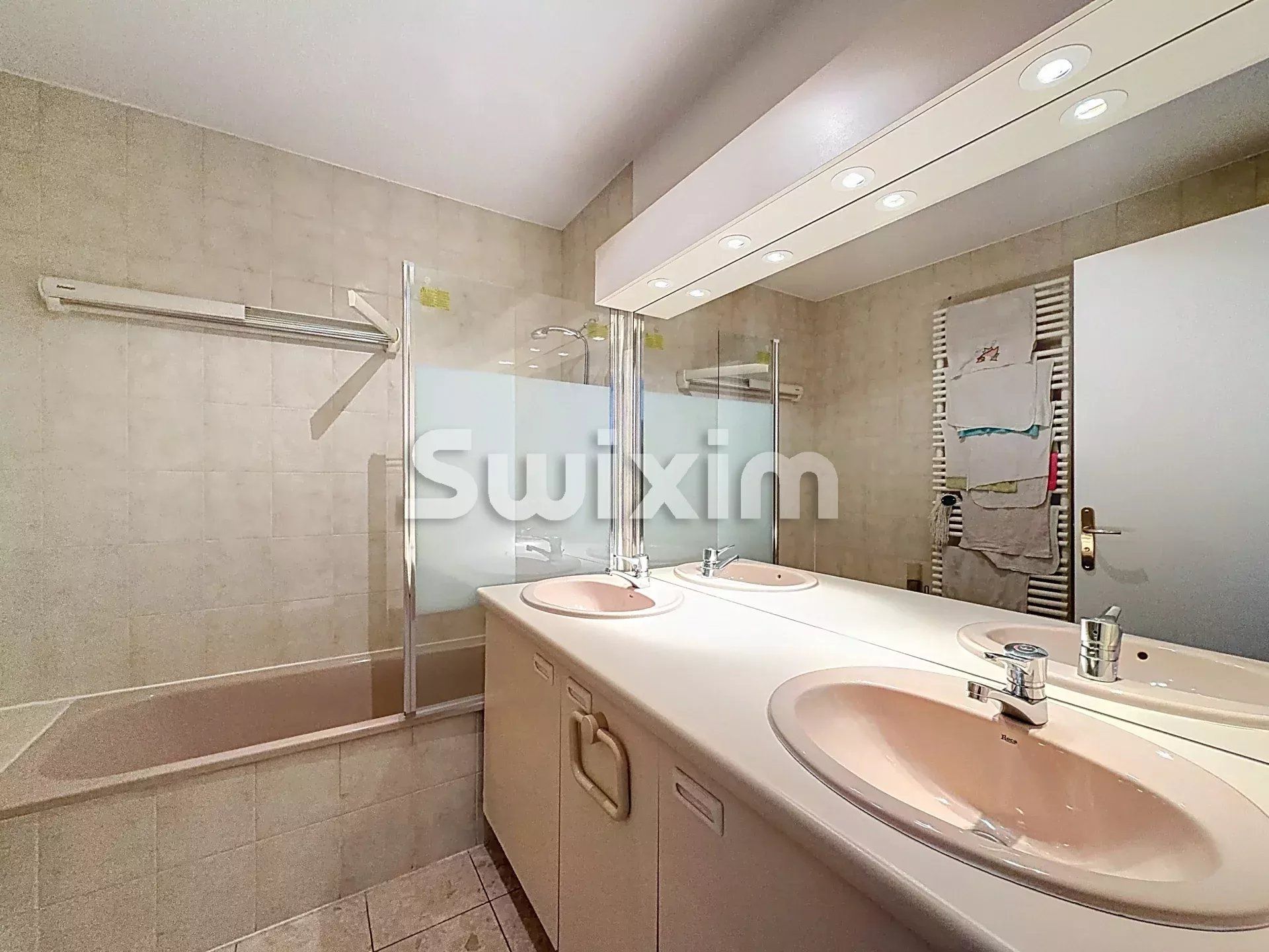 appartement 5 Pièces en vente sur Ferney-Voltaire (01210)