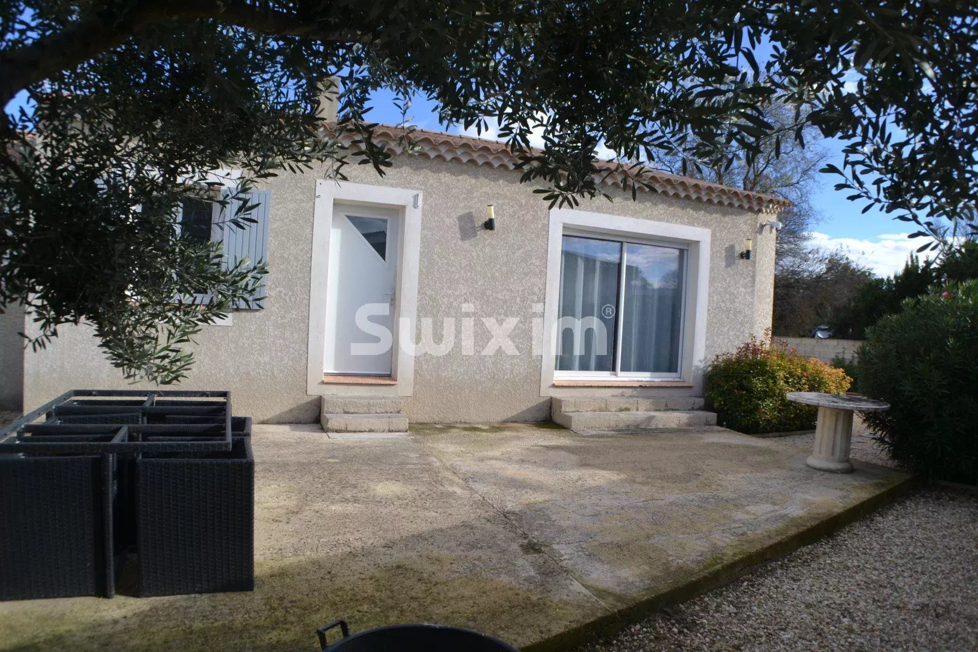 villa 5 Camere in vendita su Jonquières-Saint-Vincent (30300)