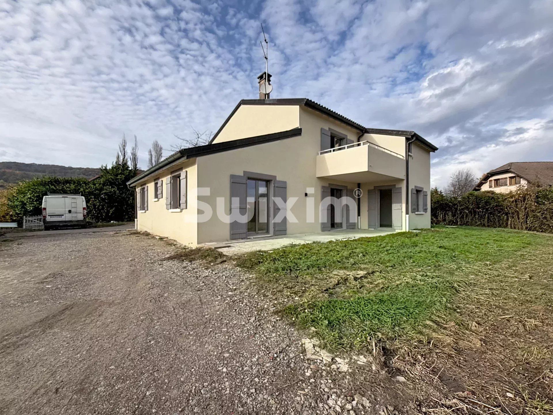 haus 6 Zimmer zum verkauf auf Grilly (01220)