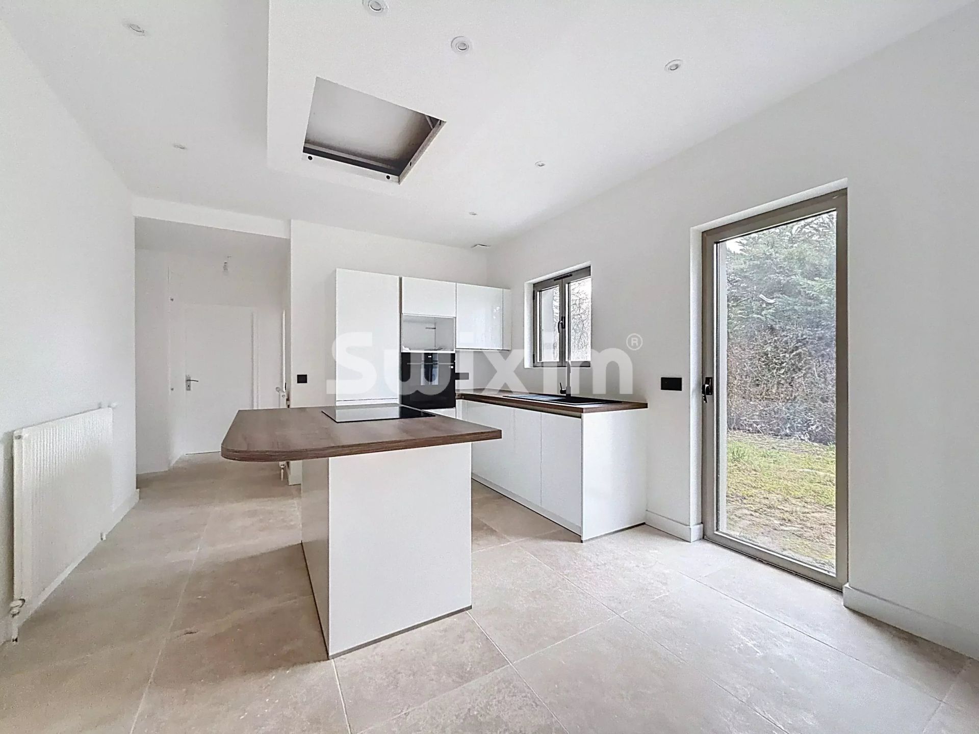 haus 6 Zimmer zum verkauf auf Grilly (01220)