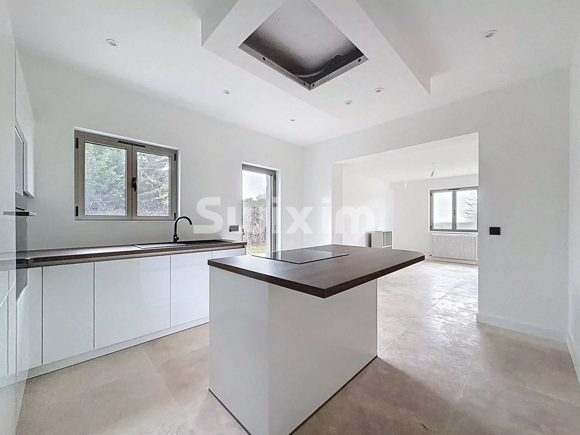 haus 6 Zimmer zum verkauf auf Grilly (01220)