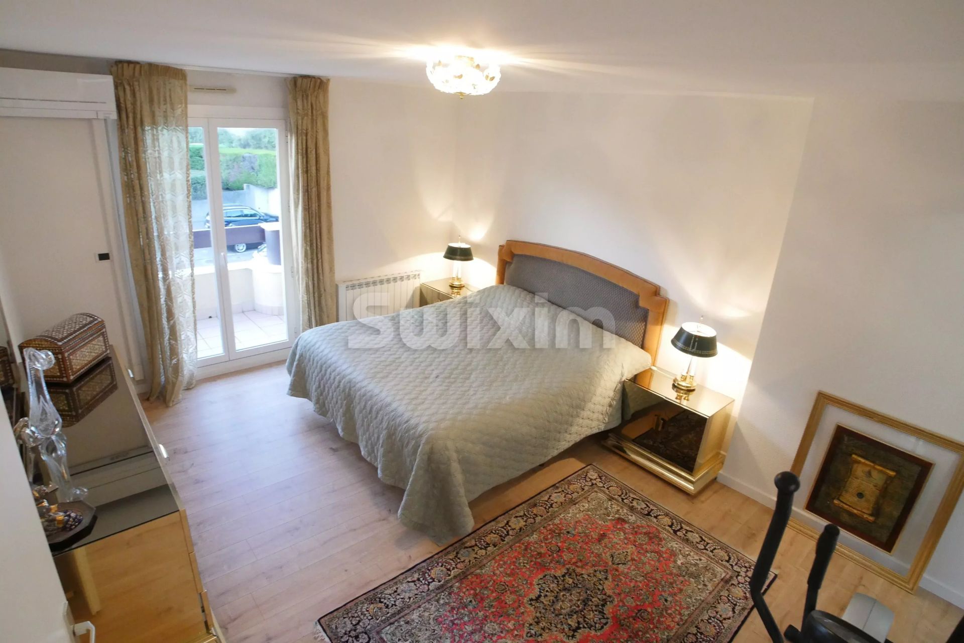 apartment 7 Rooms for sale on Ferney-Voltaire (01210)