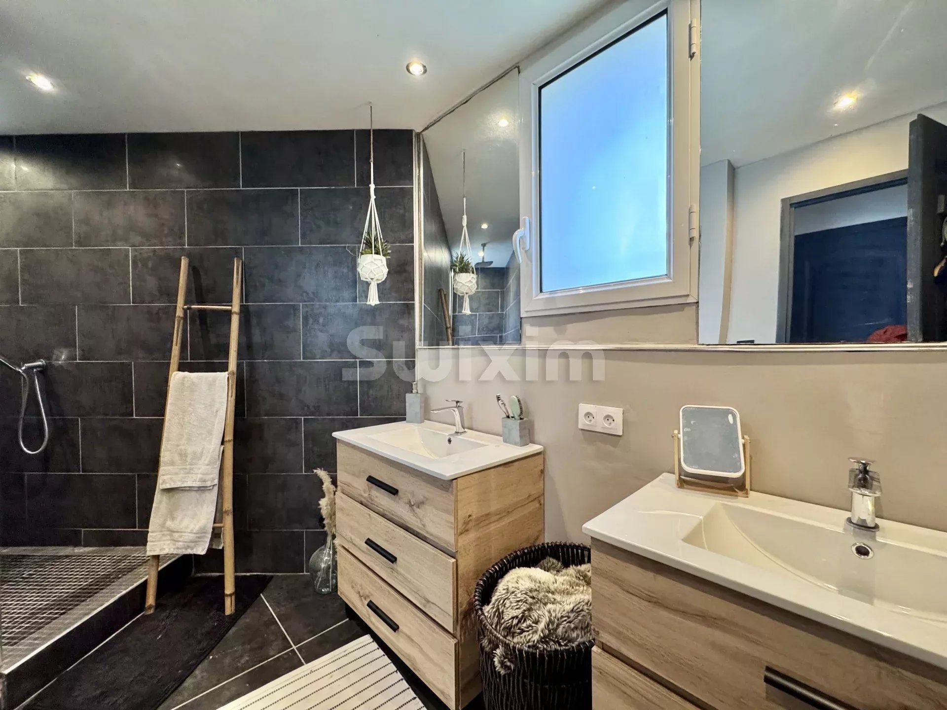 maison 4 Pièces en vente sur Pierrelatte (26700)