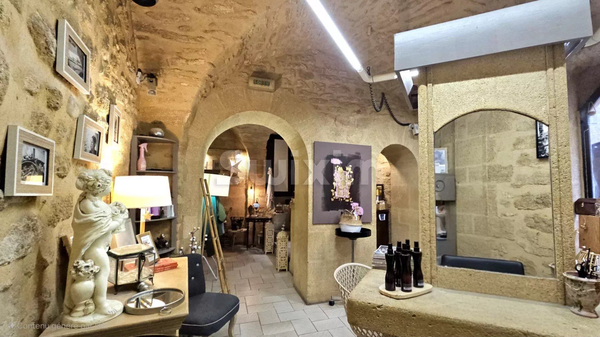 commerce en vente sur Castillon-du-Gard (30210)