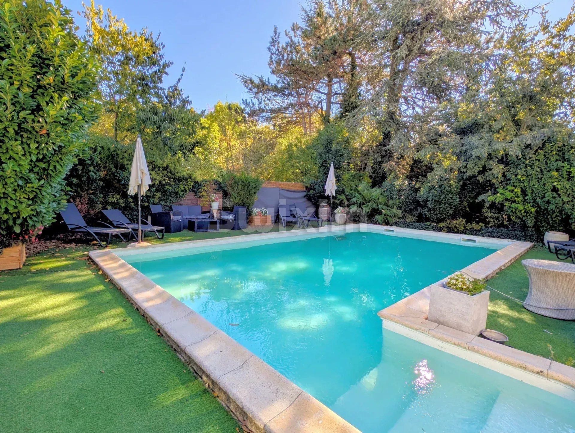 immeuble en vente sur Uzès (30700)