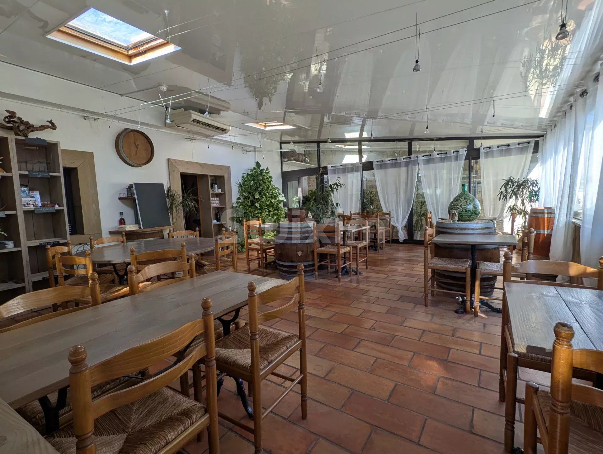 immeuble en vente sur Uzès (30700)