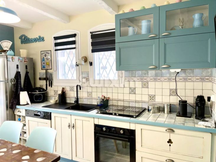 Vente Propriété Alès 16 Pièces 337 m²