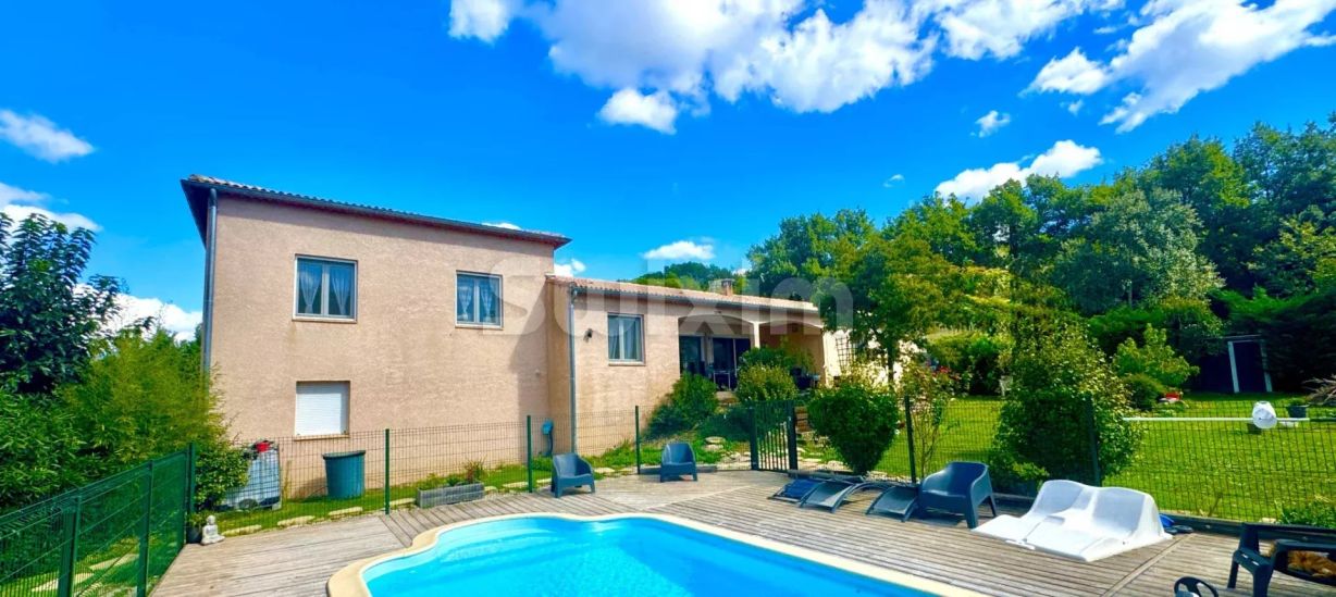 Vente Villa Vézénobres 6 Pièces 142 m²