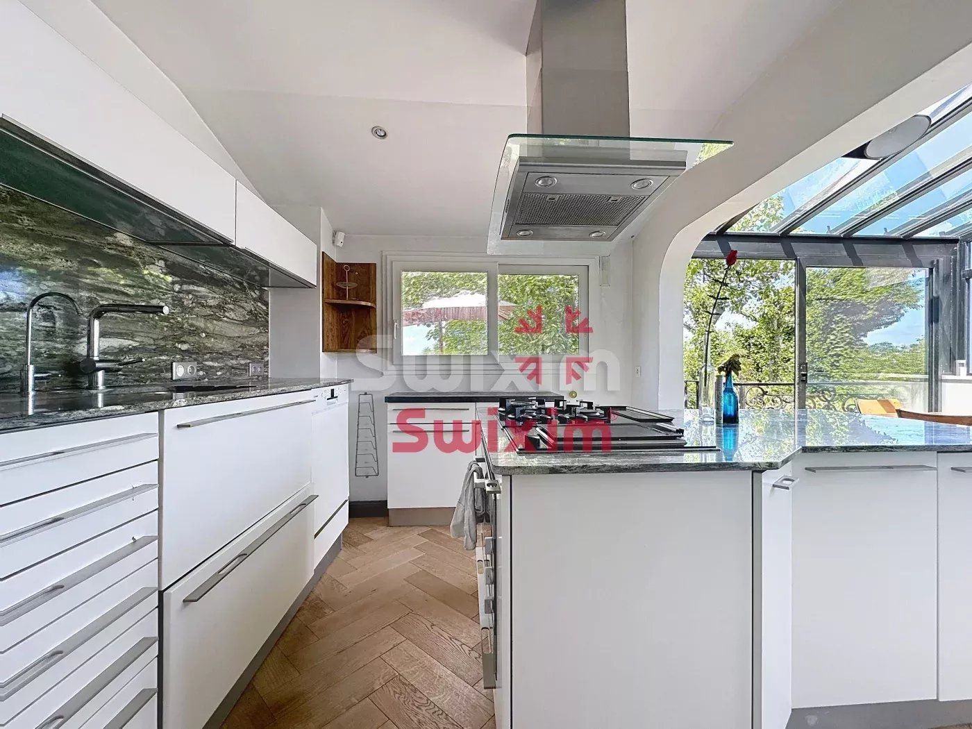 maison 8 Pièces en vente sur Les Lilas (93260)