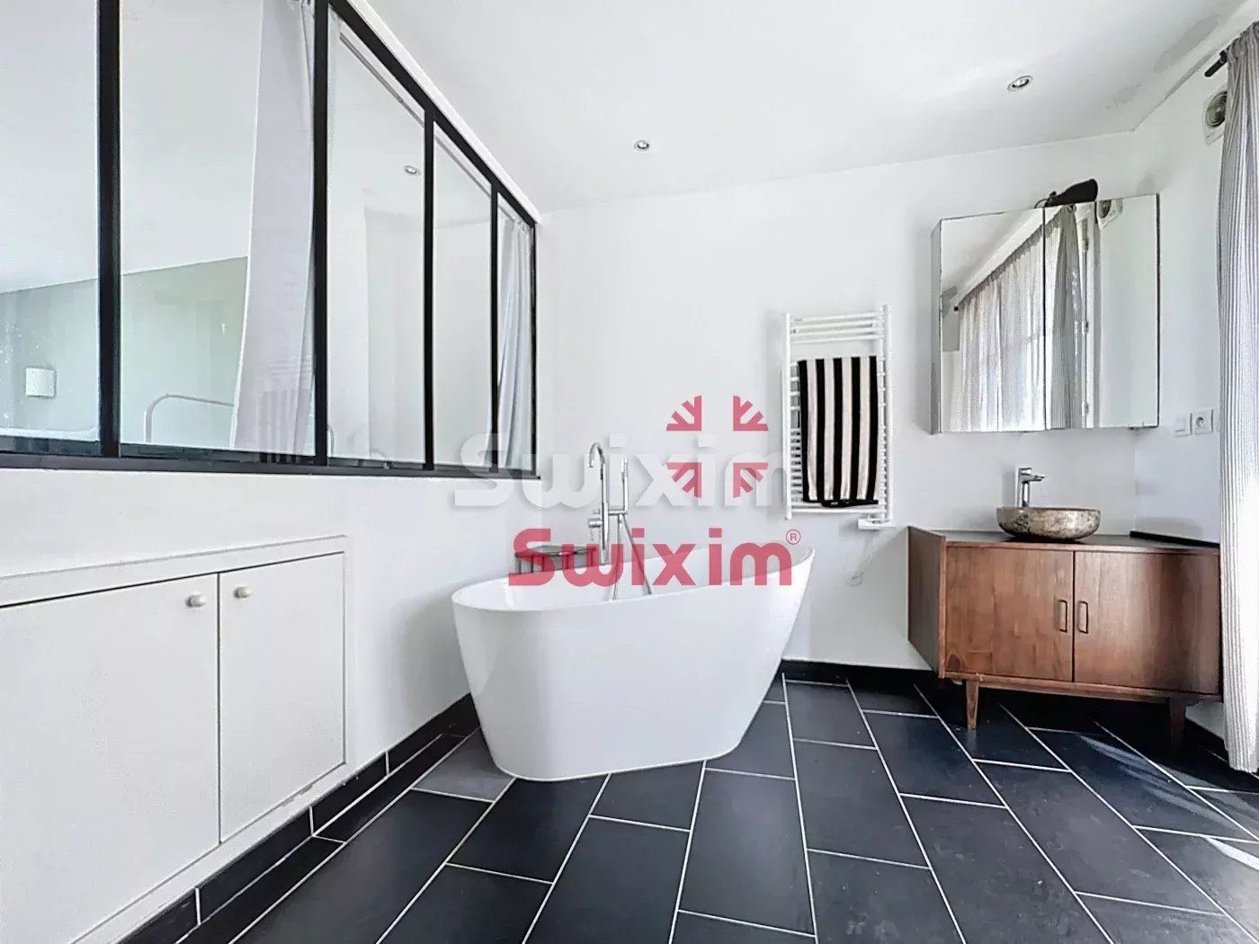 maison 8 Pièces en vente sur Les Lilas (93260)