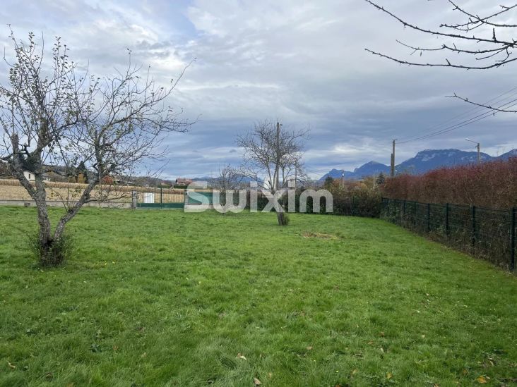 Venda Terreno edificável Groisy 897&nbsp;m²