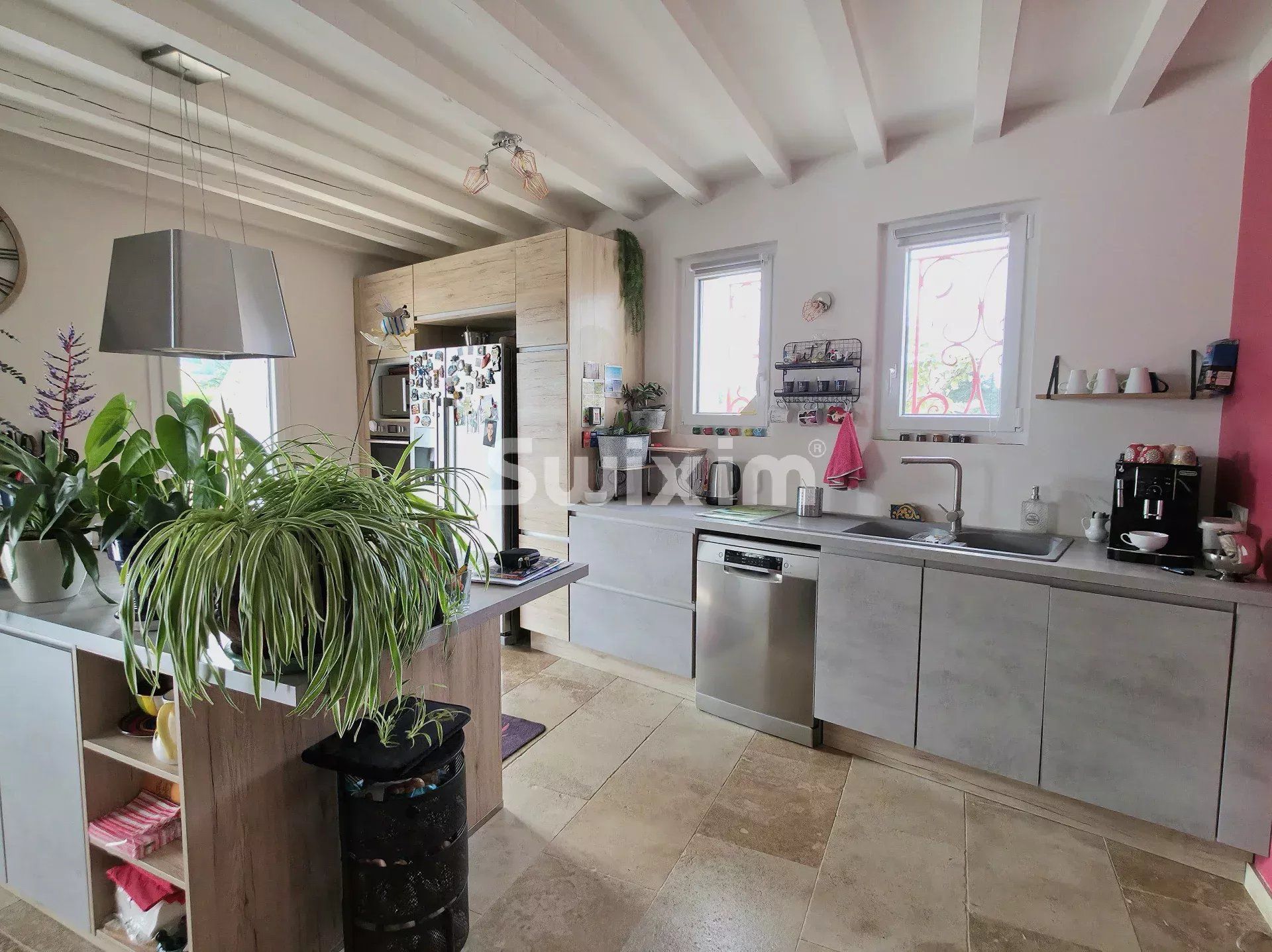 casa 5 Camere in vendita su Valréas (84600)