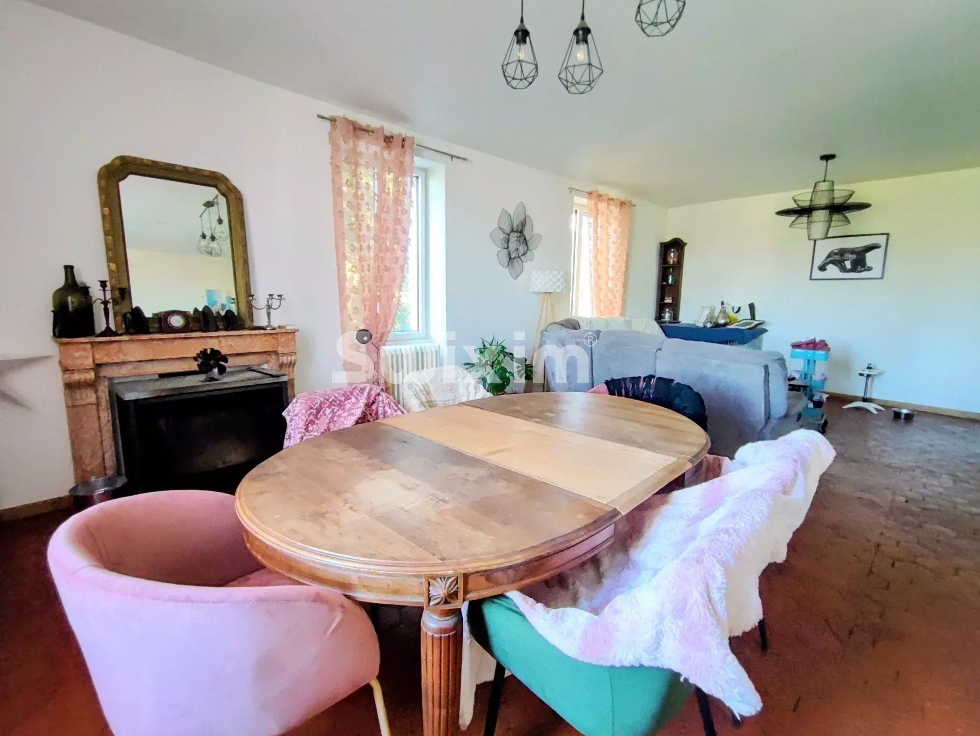 house 12 Rooms for sale on Saint-Léger-sur-Dheune (71510)