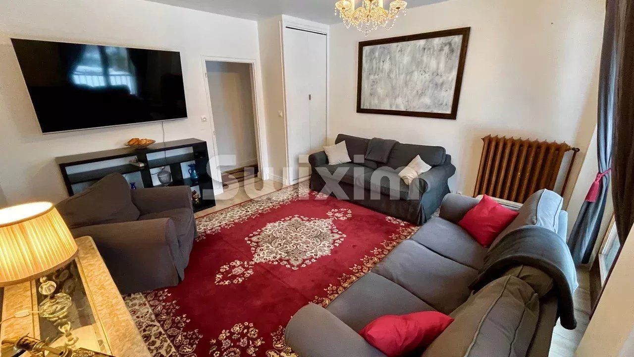 maison 11 Pièces en vente sur Mijoux (01410)