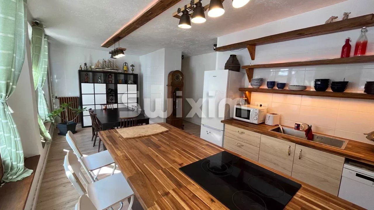 maison 11 Pièces en vente sur Mijoux (01410)